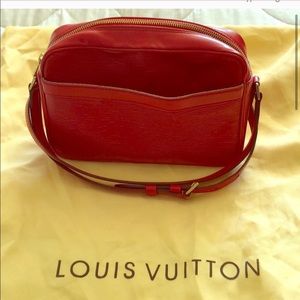 RePoshing!Authentic Epi Red Louis Vuitton